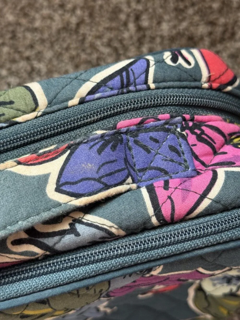 Vera Bradley Bengal Lily Charcoal Floral Large Blush & Brush Case